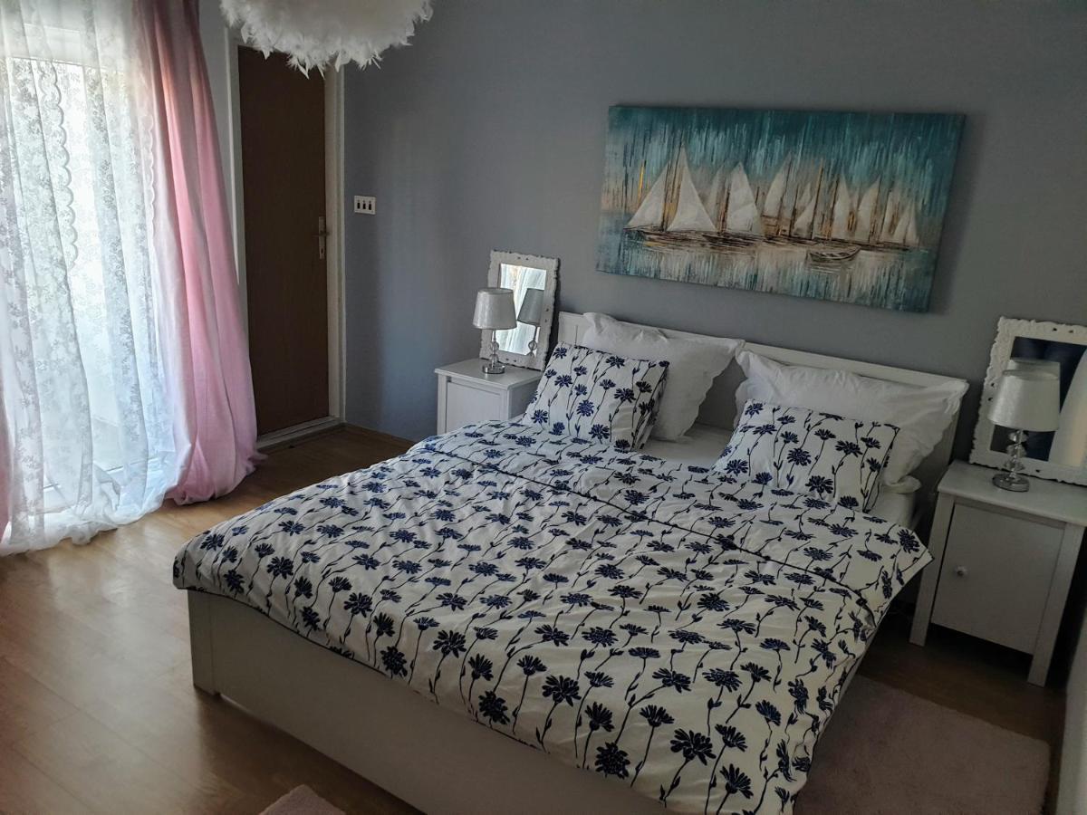 Apartments Mare Banjol Dış mekan fotoğraf
