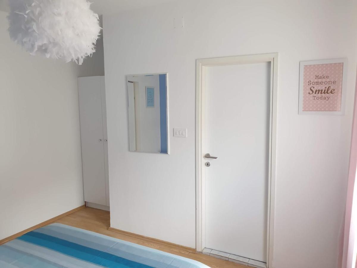 Apartments Mare Banjol Dış mekan fotoğraf