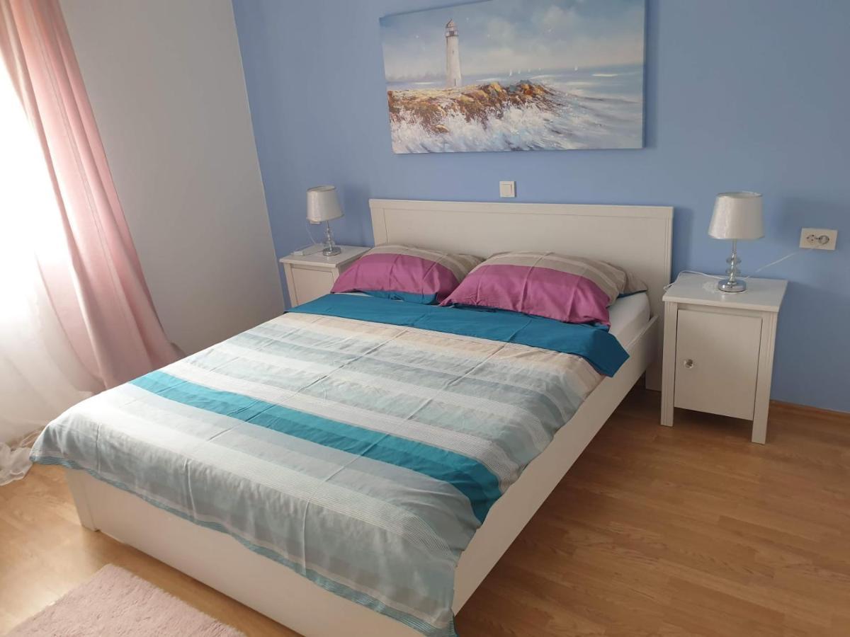 Apartments Mare Banjol Dış mekan fotoğraf