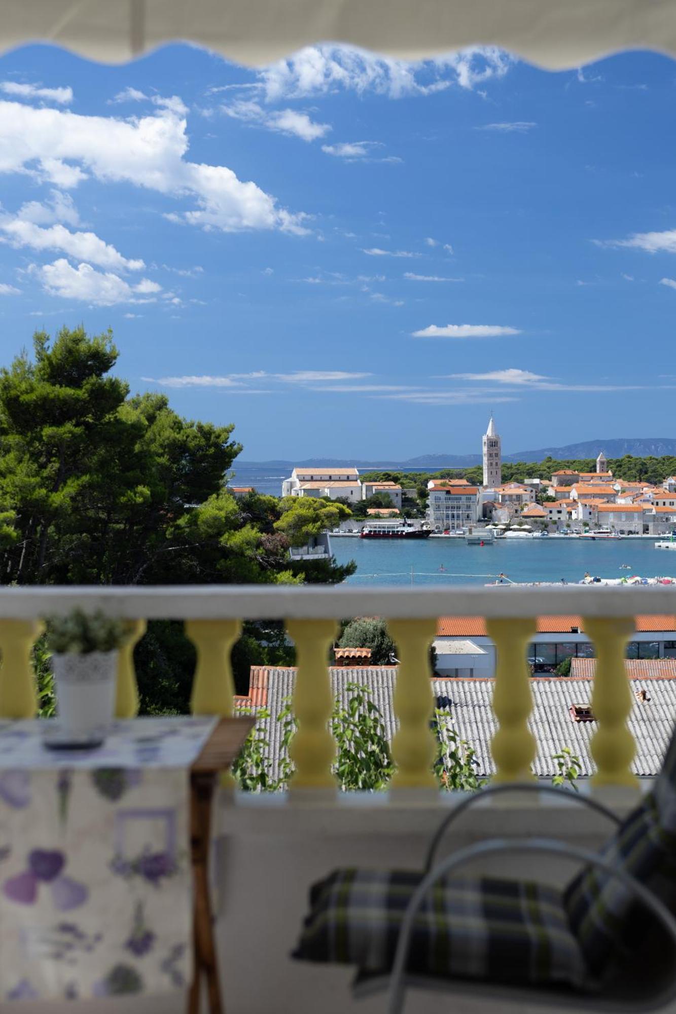 Apartments Mare Banjol Dış mekan fotoğraf