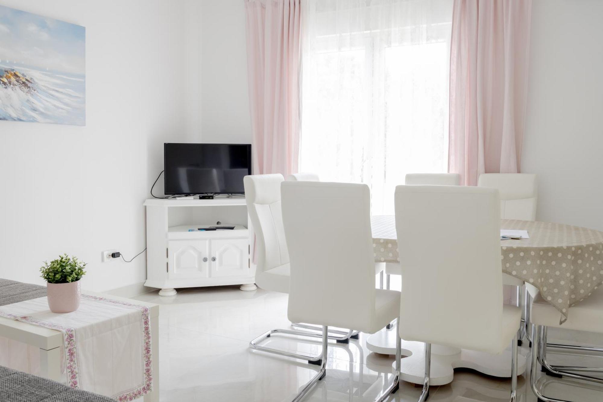 Apartments Mare Banjol Dış mekan fotoğraf