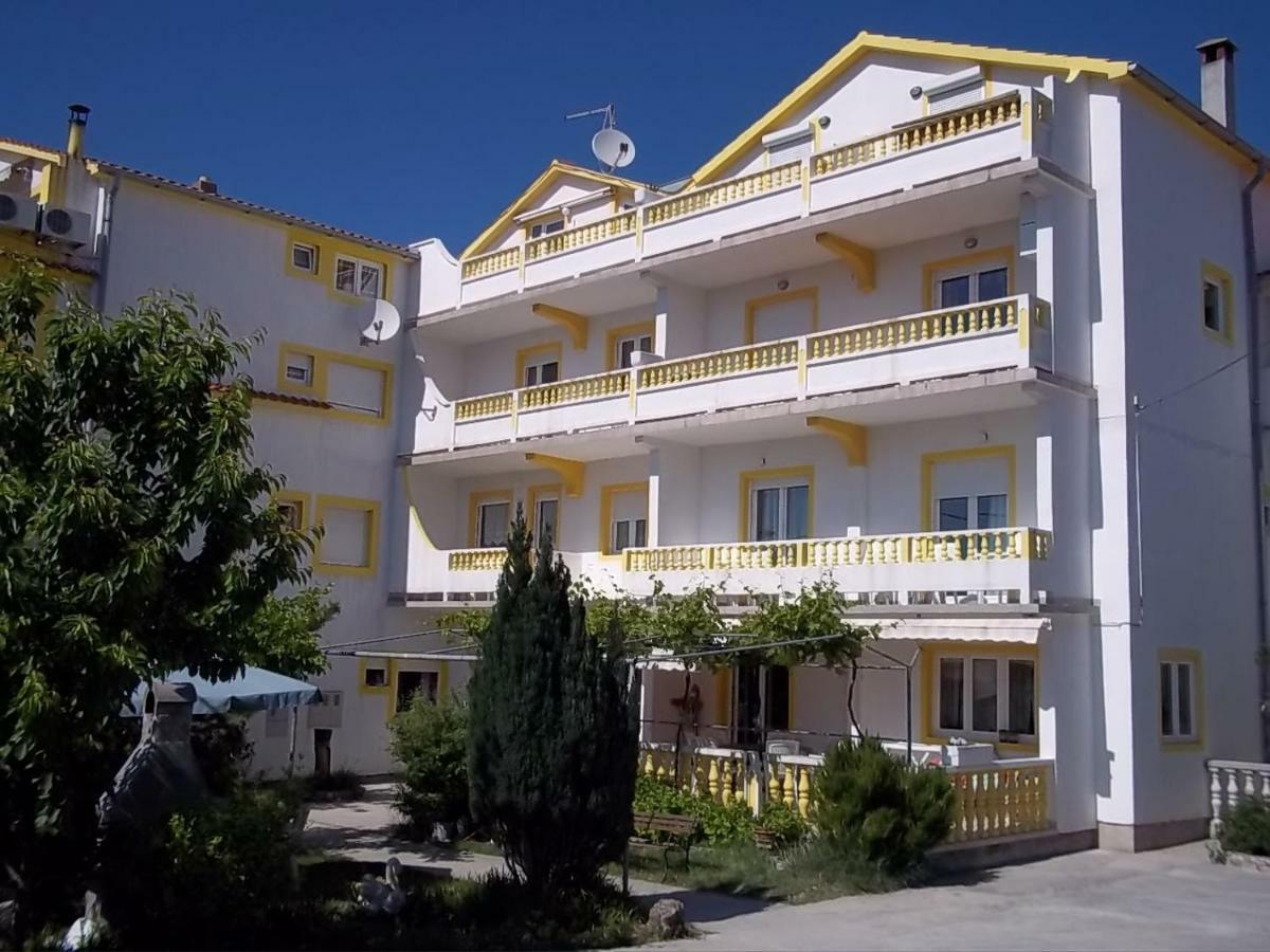 Apartments Mare Banjol Dış mekan fotoğraf